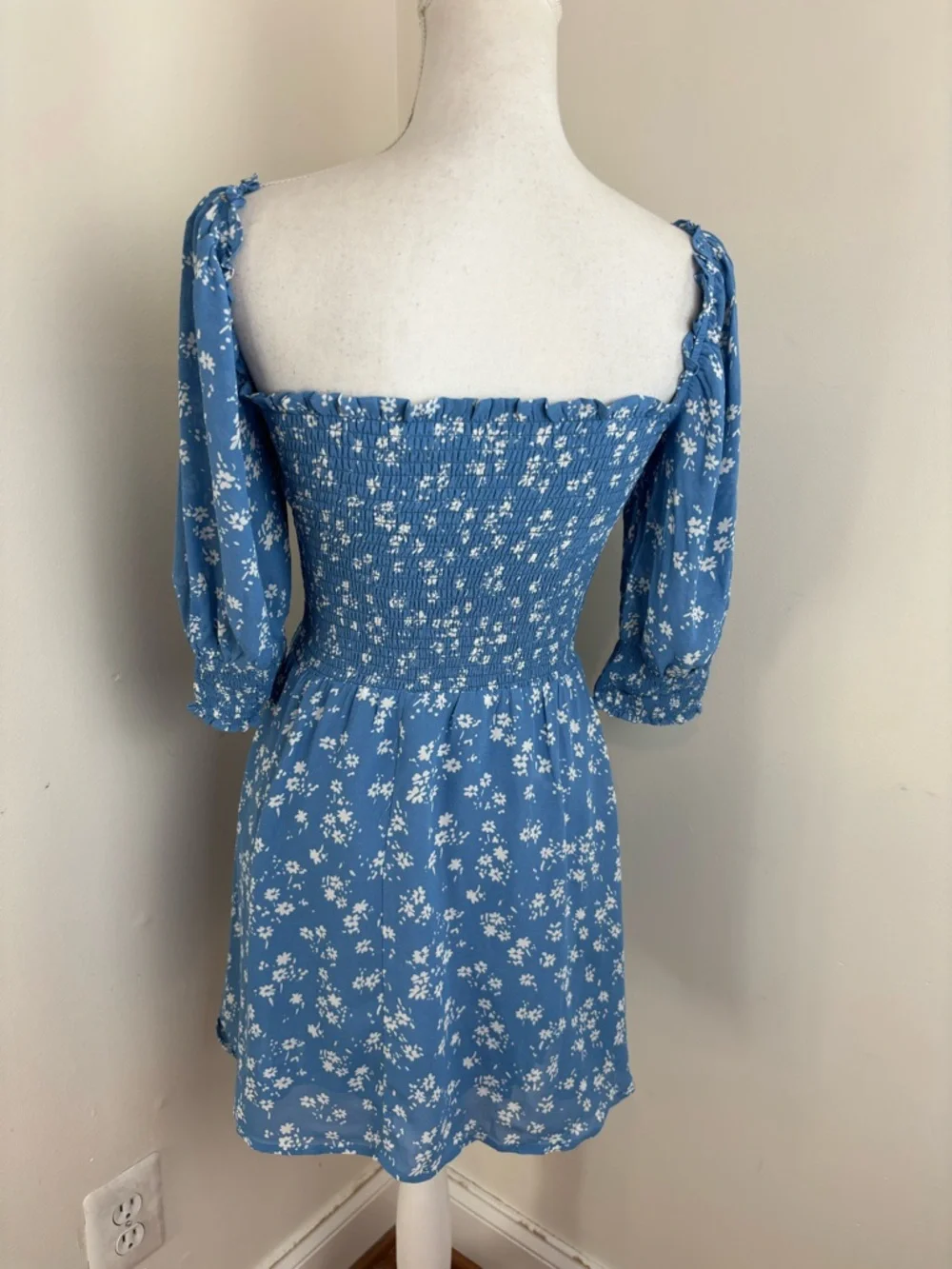 Reformation Elle Dress in Lassen Blue Size 6 NWOT - Picture 6 of 9